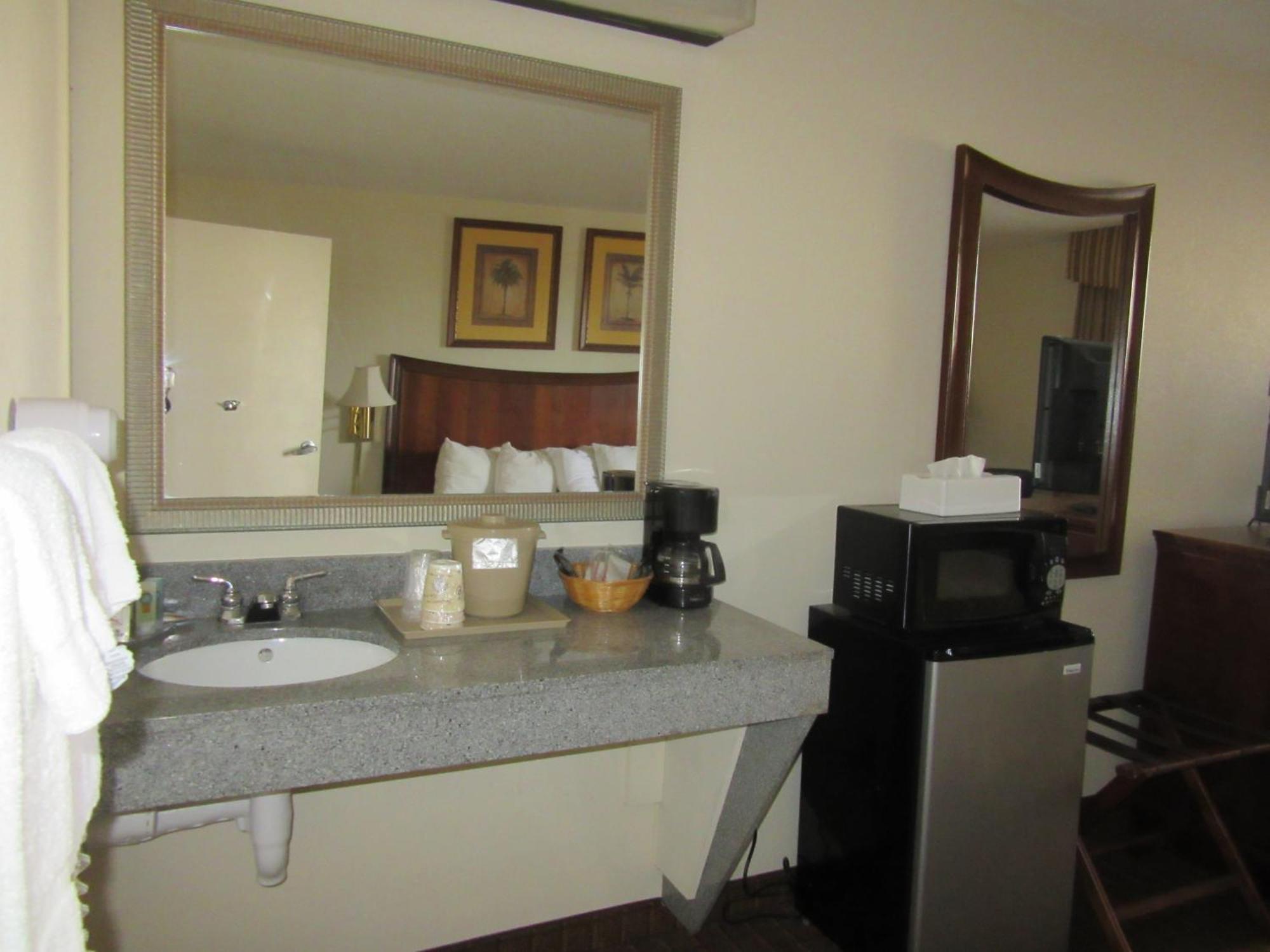 Quality Inn Fort Jackson Columbia Eksteriør bilde