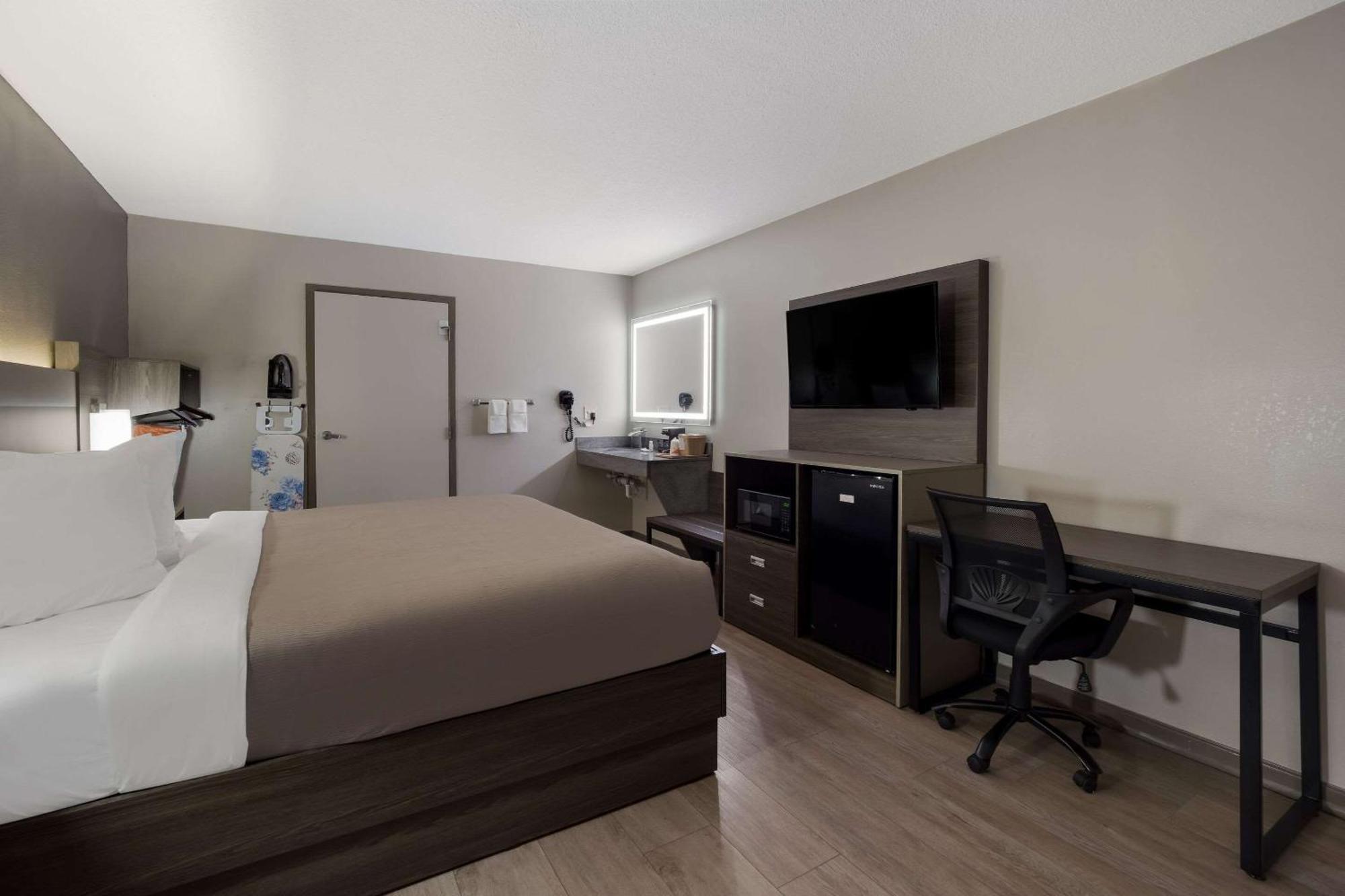 Quality Inn Fort Jackson Columbia Eksteriør bilde