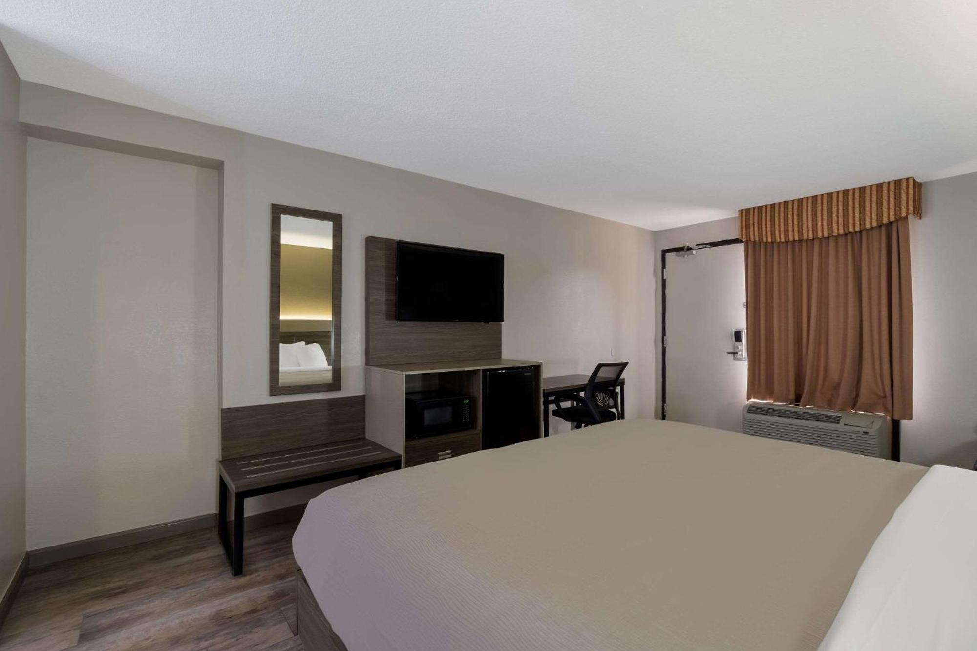 Quality Inn Fort Jackson Columbia Eksteriør bilde