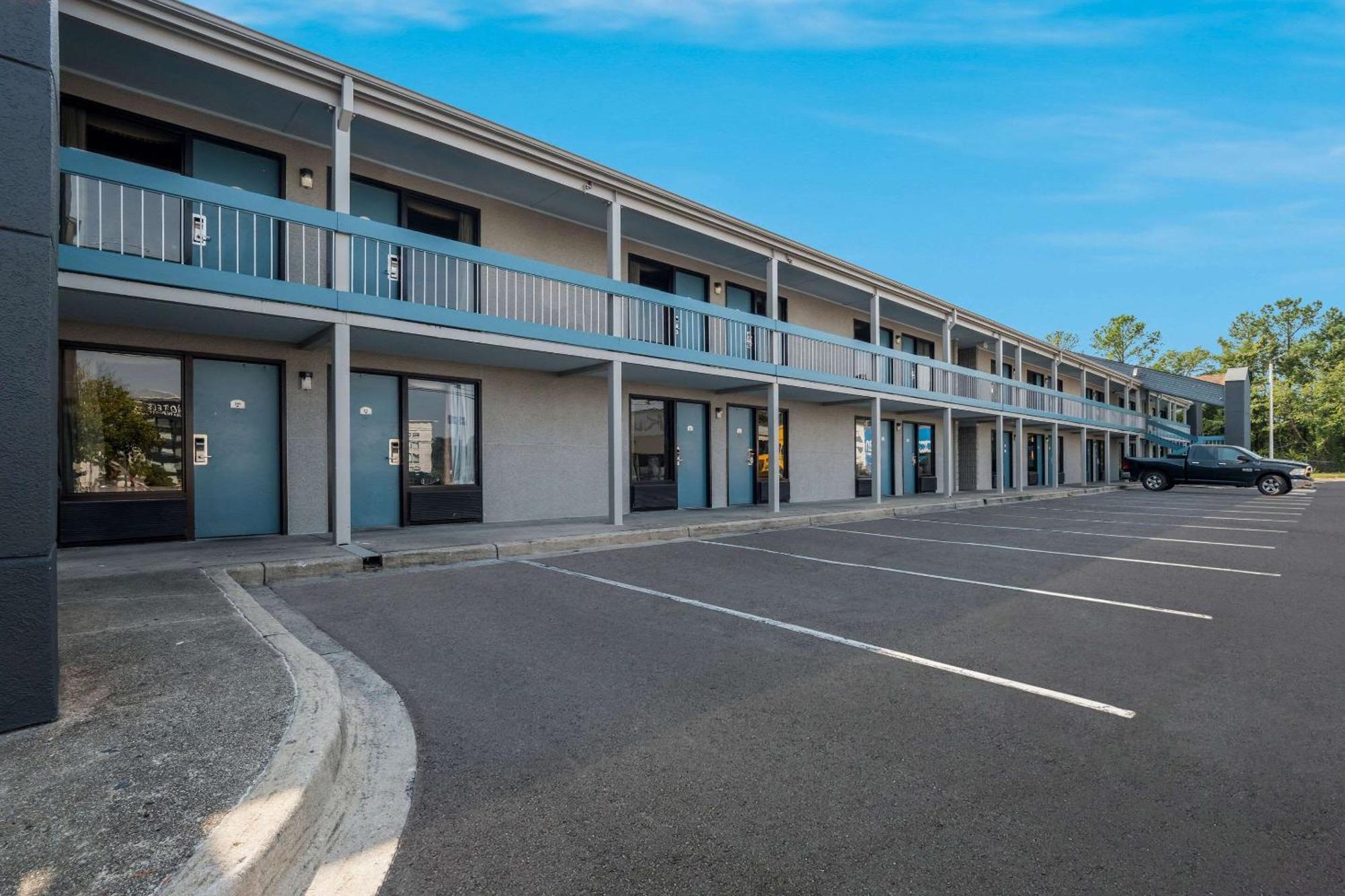 Quality Inn Fort Jackson Columbia Eksteriør bilde